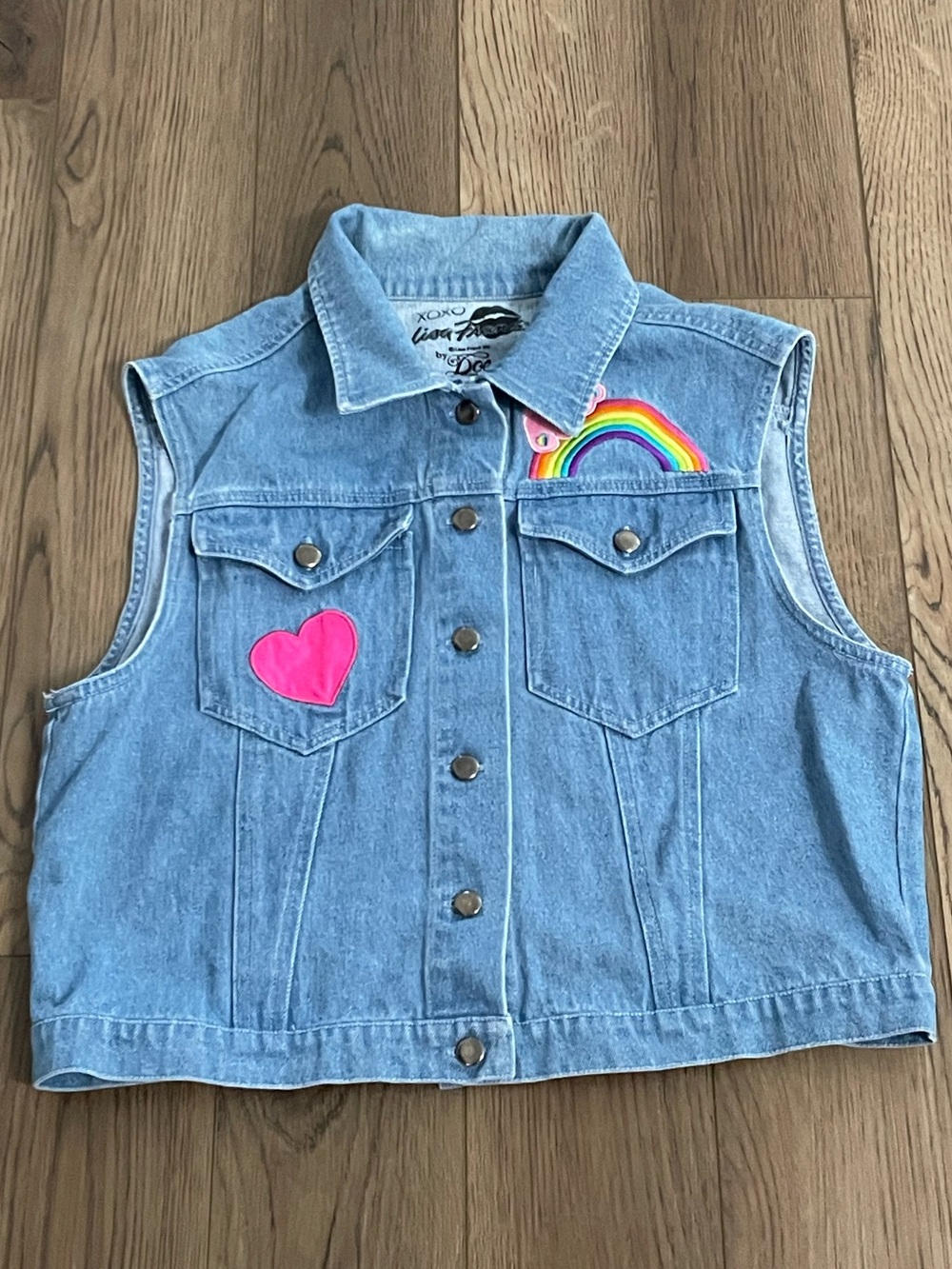 Lisa Frank x XOXO Denim Vest Light Wash